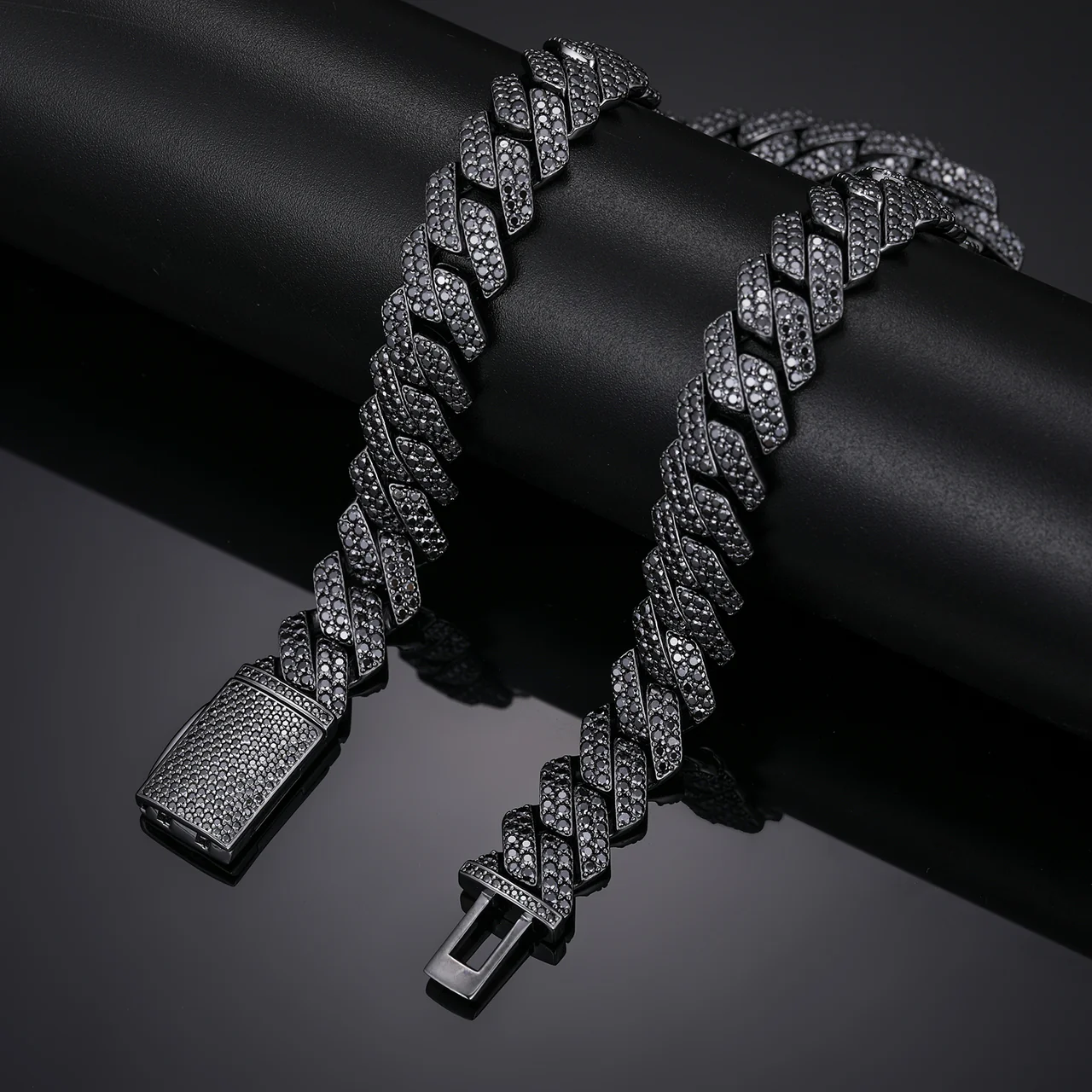 14mm Black moissanite cuban link chain