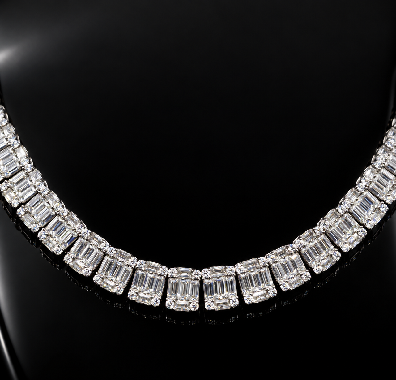 8mm Baguette Moissanite Halo Tennis Chain – 925 Sterling Silver